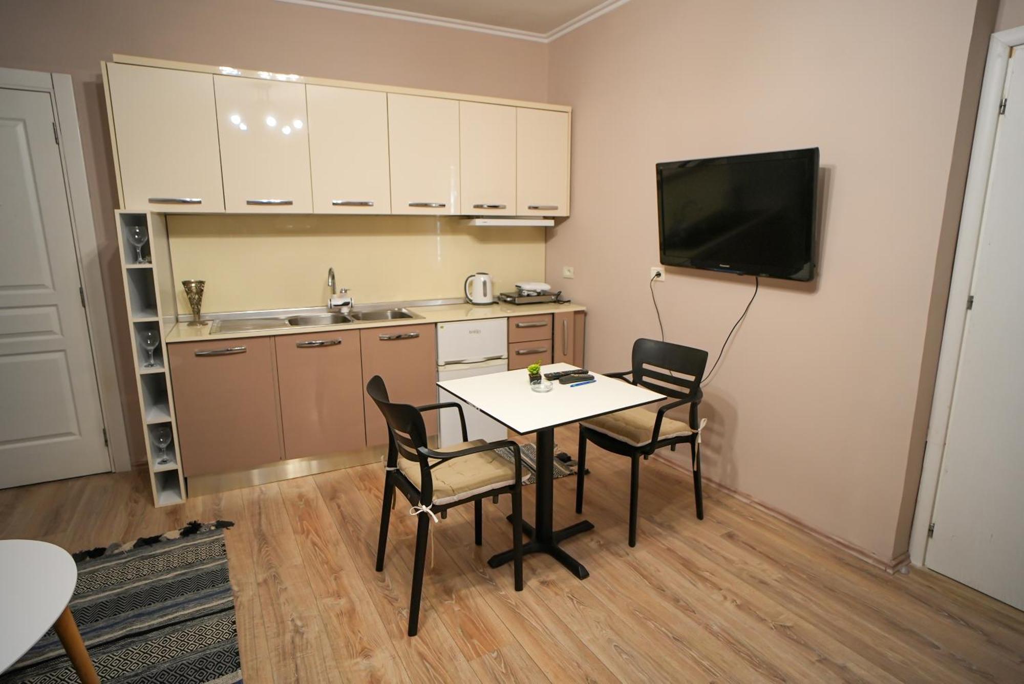 Apartment Grandpa House - App.2